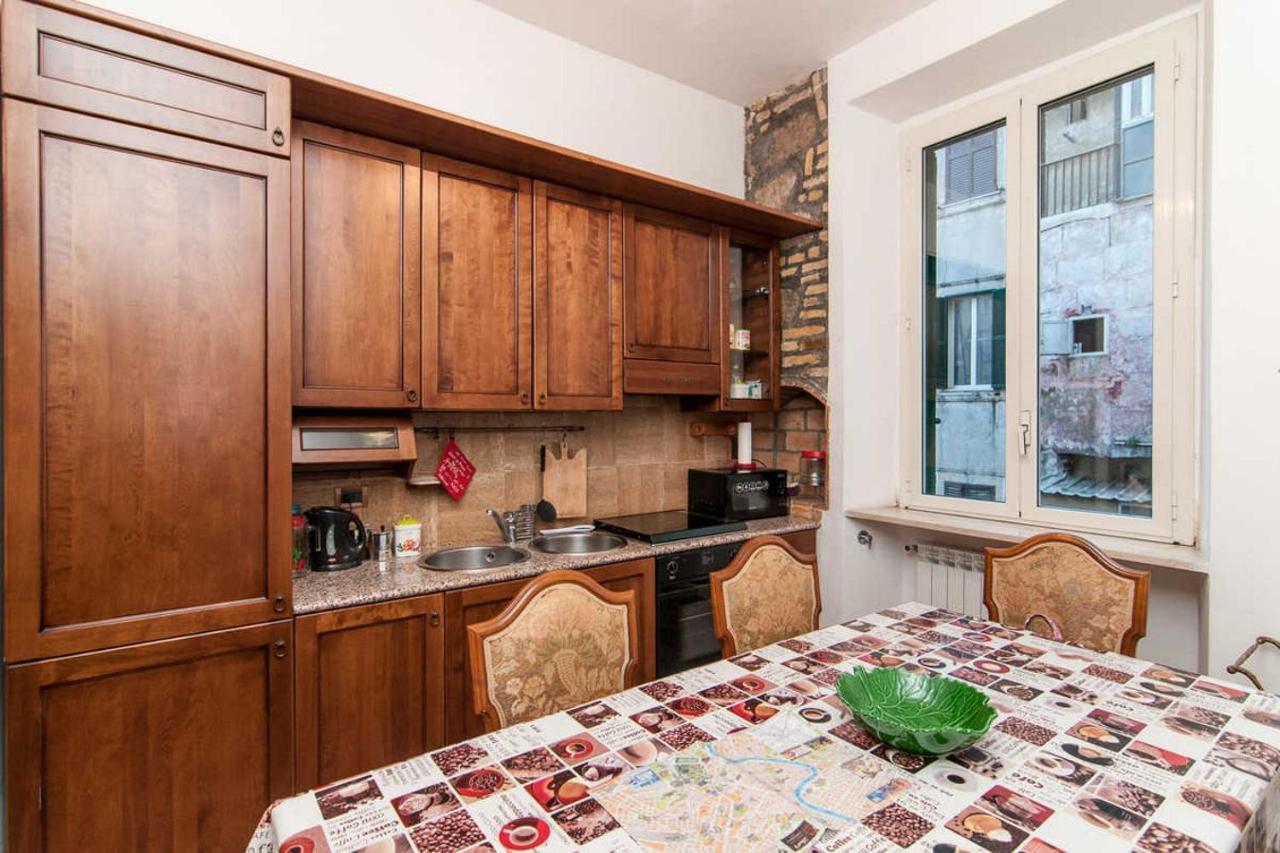 רומא Termini Colosseum Apartment מראה חיצוני תמונה
