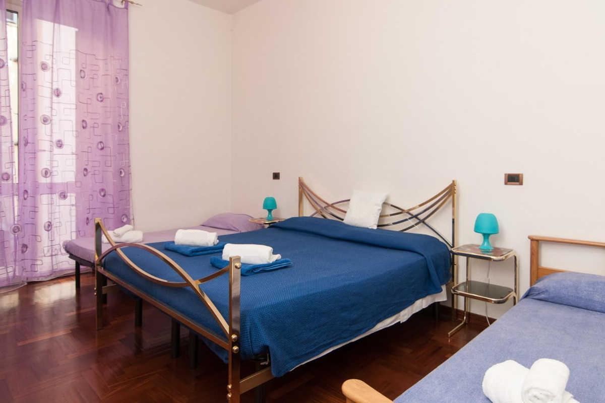 רומא Termini Colosseum Apartment מראה חיצוני תמונה